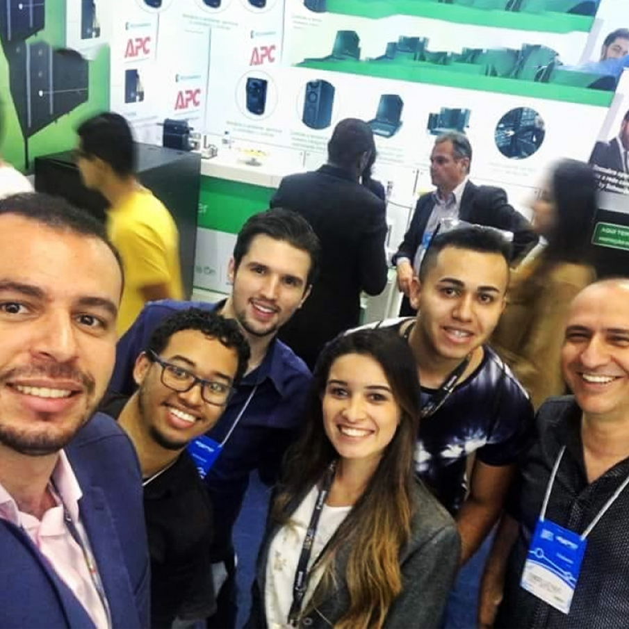 Alunos UNIFATEA realizam visita técnica a SET EXPO 2018