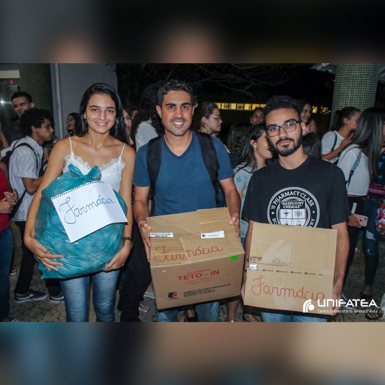 Gesto Concreto de alunos movimenta a universidade