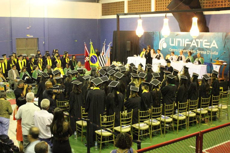 Noite inesquecível marca colação de grau dos cursos de Saúde do Unifatea