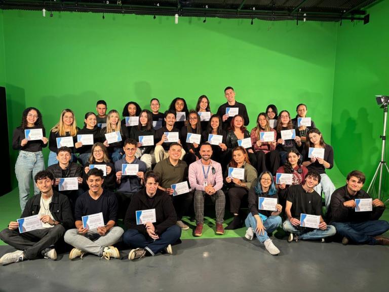 Seminário Conecta Teoria e Prática em Gêneros Discursivos