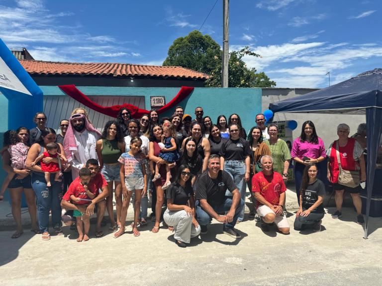 Projeto Casa Real: Transformando vidas por meio da arquitetura e solidariedad