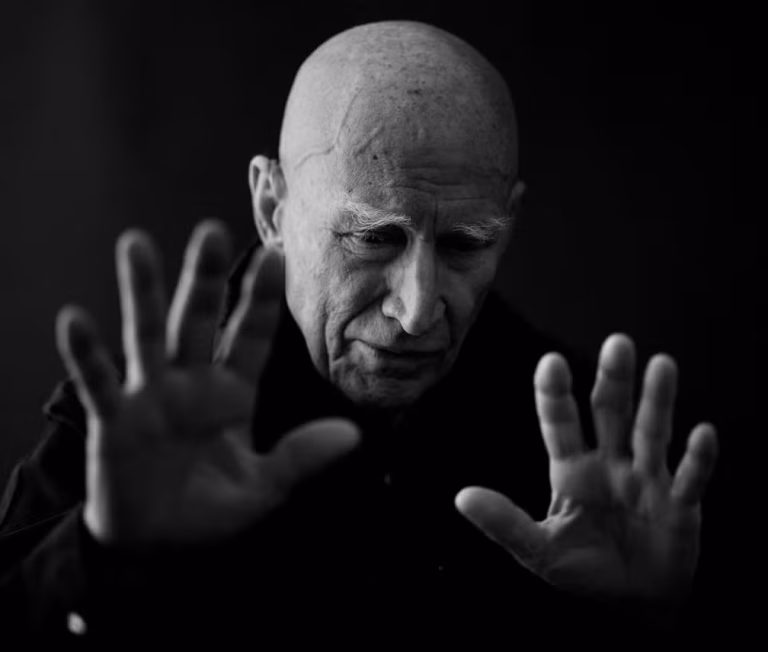 Exposição em homenagem a Sebastião Salgado e diálogo sobre Ecologia Integrativa na Biblioteca Conde de Moreira Lima