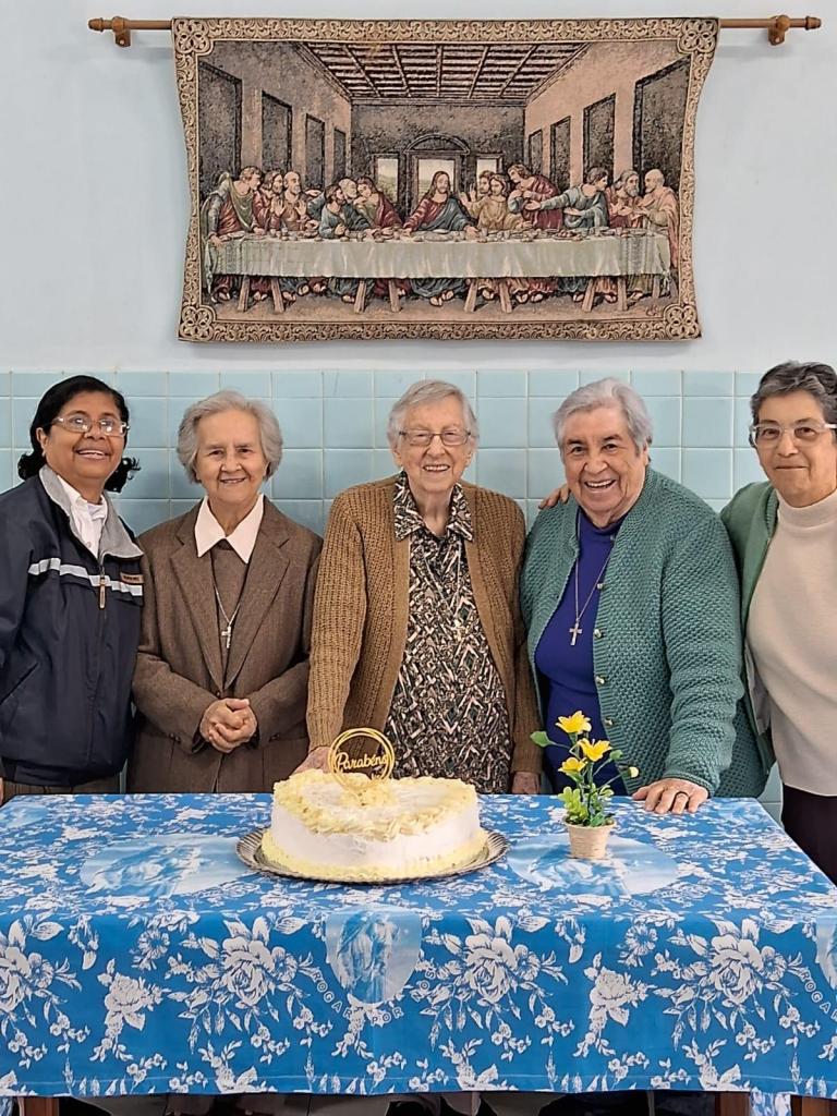 153 anos de missão e fé: Filhas de Maria Auxiliadora celebram legado vivo de Dom Bosco e Madre Mazzarello