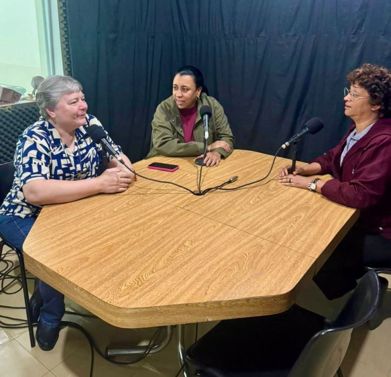 COORDENADORA INSPETORIAL DE COMUNICAÇÃO DA INSPETORIA NOSSA SENHORA APARECIDA VISITA O UNIFATEA E REFORÇA PARCERIA NA ÁREA DA COMUNICAÇÃO SALESIANA